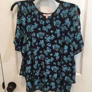Juicy Couture Floral Flowy Blouse